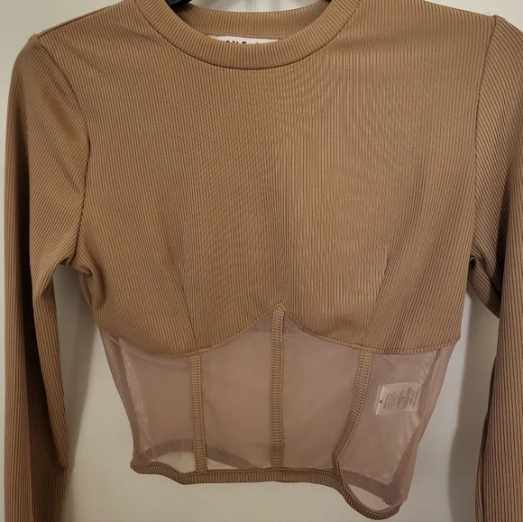 Long Sleeve NWOT Ribbed Knit Mesh Crop Top - Picture 4 of 5
